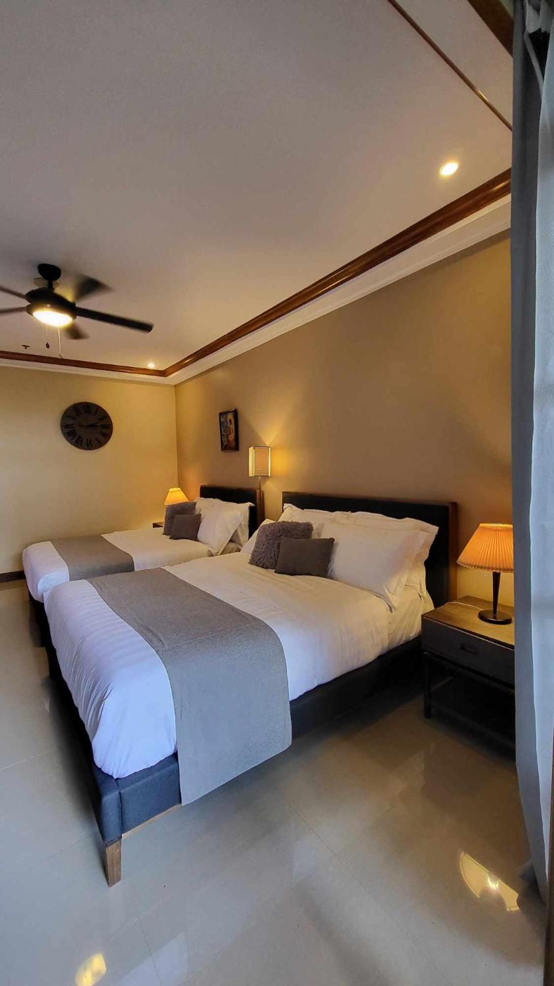 Charming Garden View,Privately Owned Deluxe Room At The Manor By Mist And Pine Baguio City Exterior foto